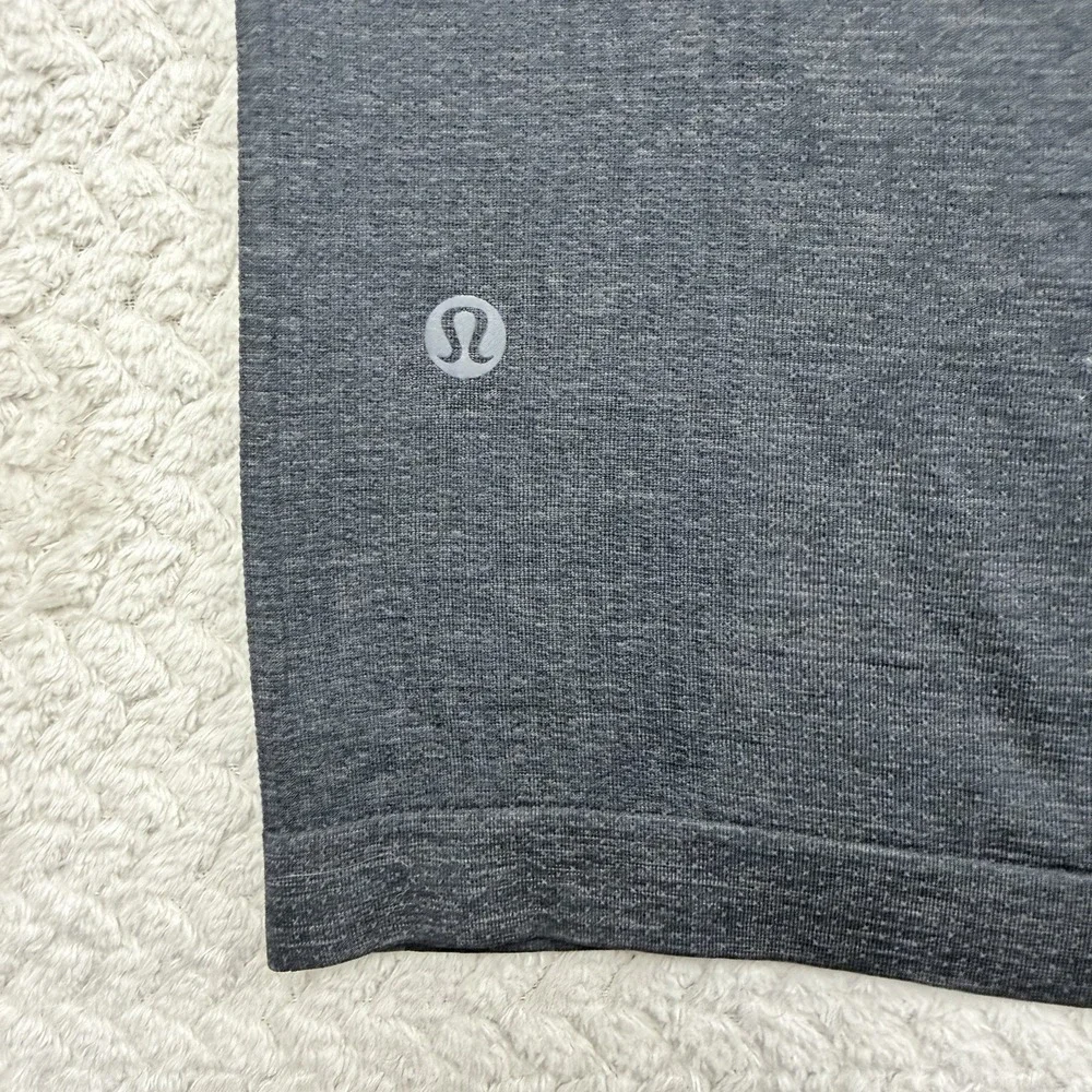 Lululemon Metal Vent Tech 1/2 Zip 2.0 Deep Coal / Black Men's Medium M Stretch